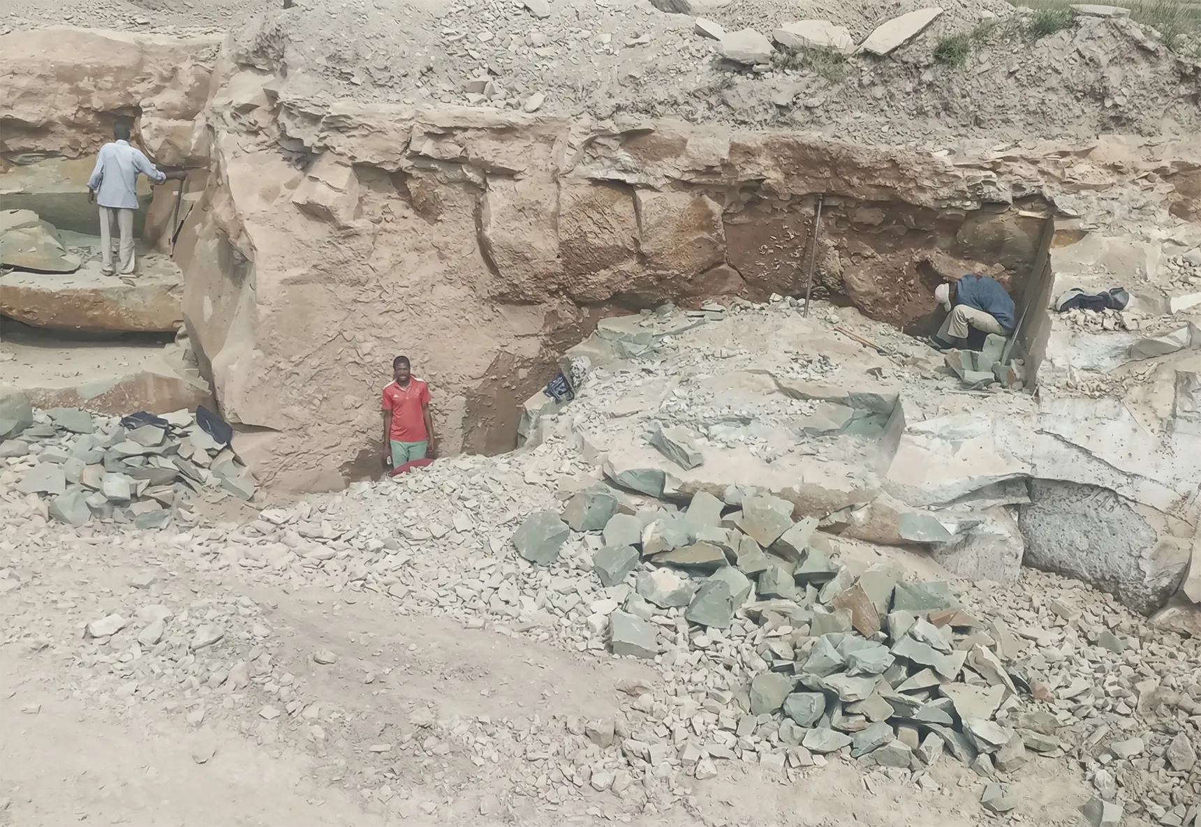 Strada di collegamento Adama-Assela